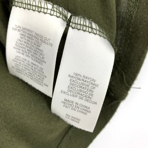 AK Anne Klein Scoop Neck Sleeveless Tank Top Womens Size M Green Beaded - Picture 6 of 6